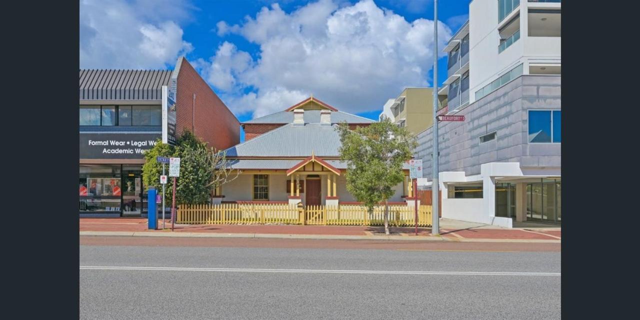 Emu Backpackers Perth - Note - Valid Passport Required For Check In 호스텔 외부 사진