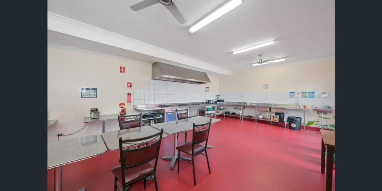 Emu Backpackers Perth - Note - Valid Passport Required For Check In 호스텔 외부 사진
